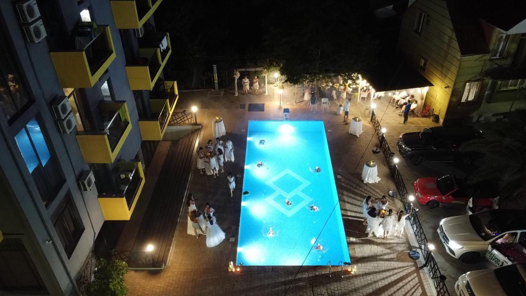 Hotel Casa Del Mar Kvariati Esterno foto